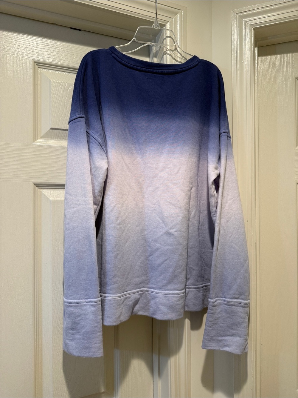 Vineyard Vines Navy Light Blue Ombre Crewneck Sweatshirt Beach Sporty Casual XL - Picture 2 of 11